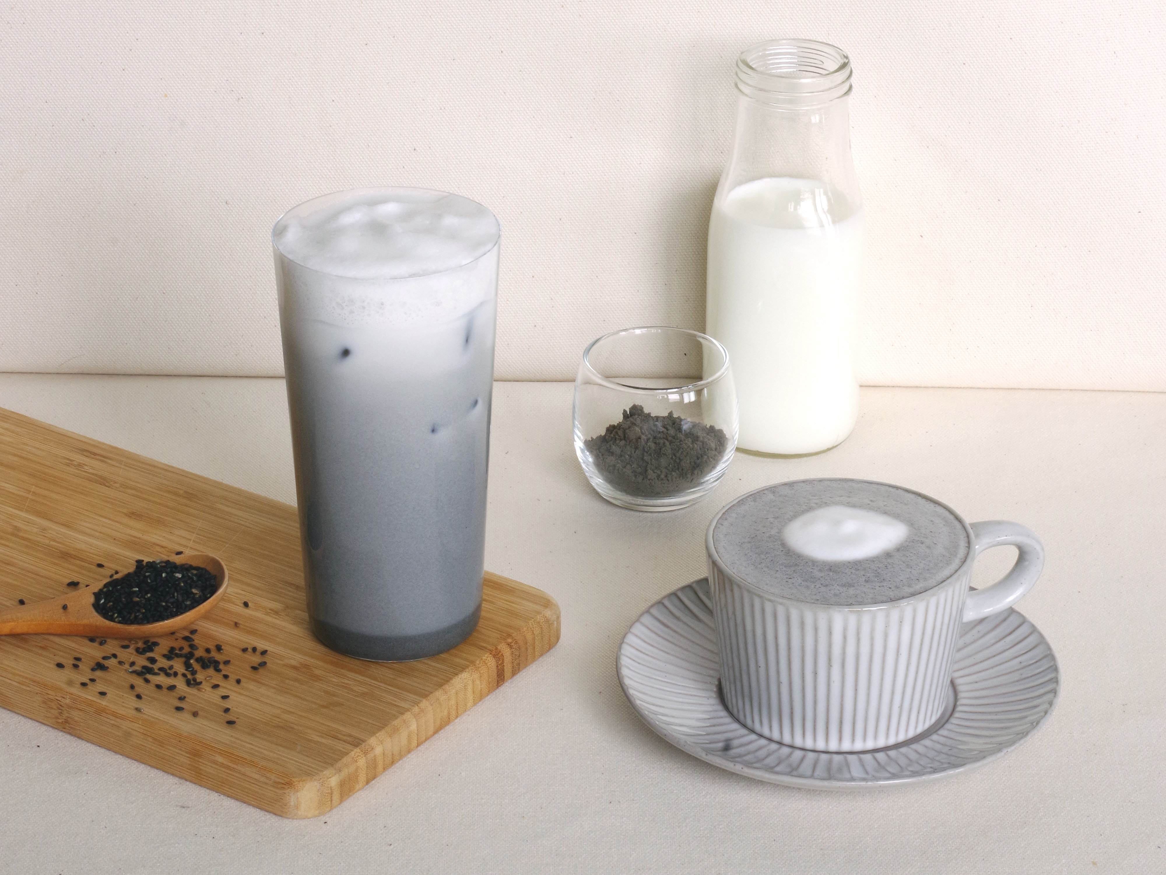 九鬼産業オンラインショップ 九鬼 黒ごまラテ ノンスウィート 100g